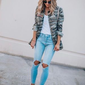 NWT GAP CAMO PRINT BUTTON DOWN UTILITY JACKET